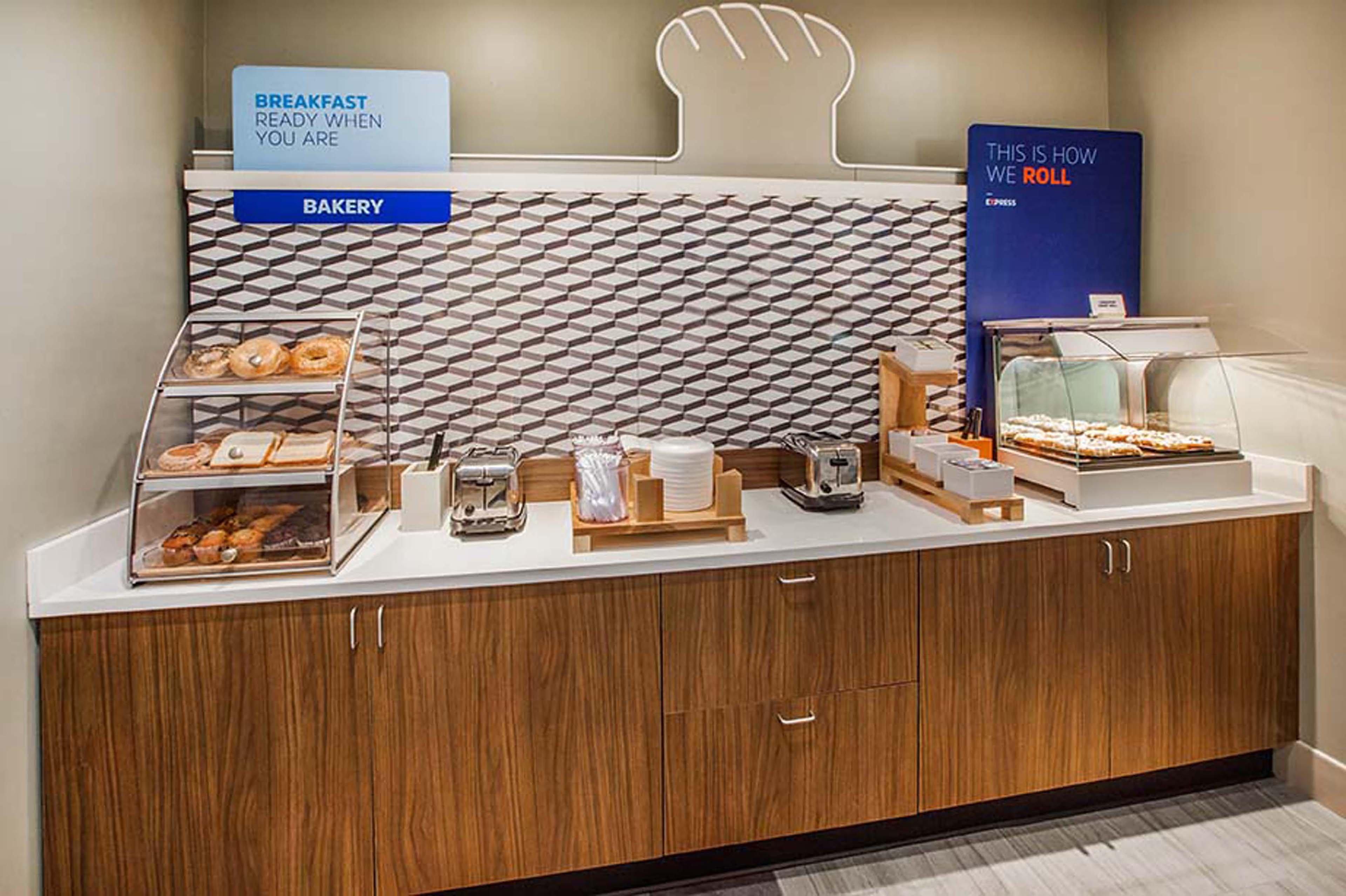 Holiday Inn Express & Suites Del Rio By Ihg Extérieur photo