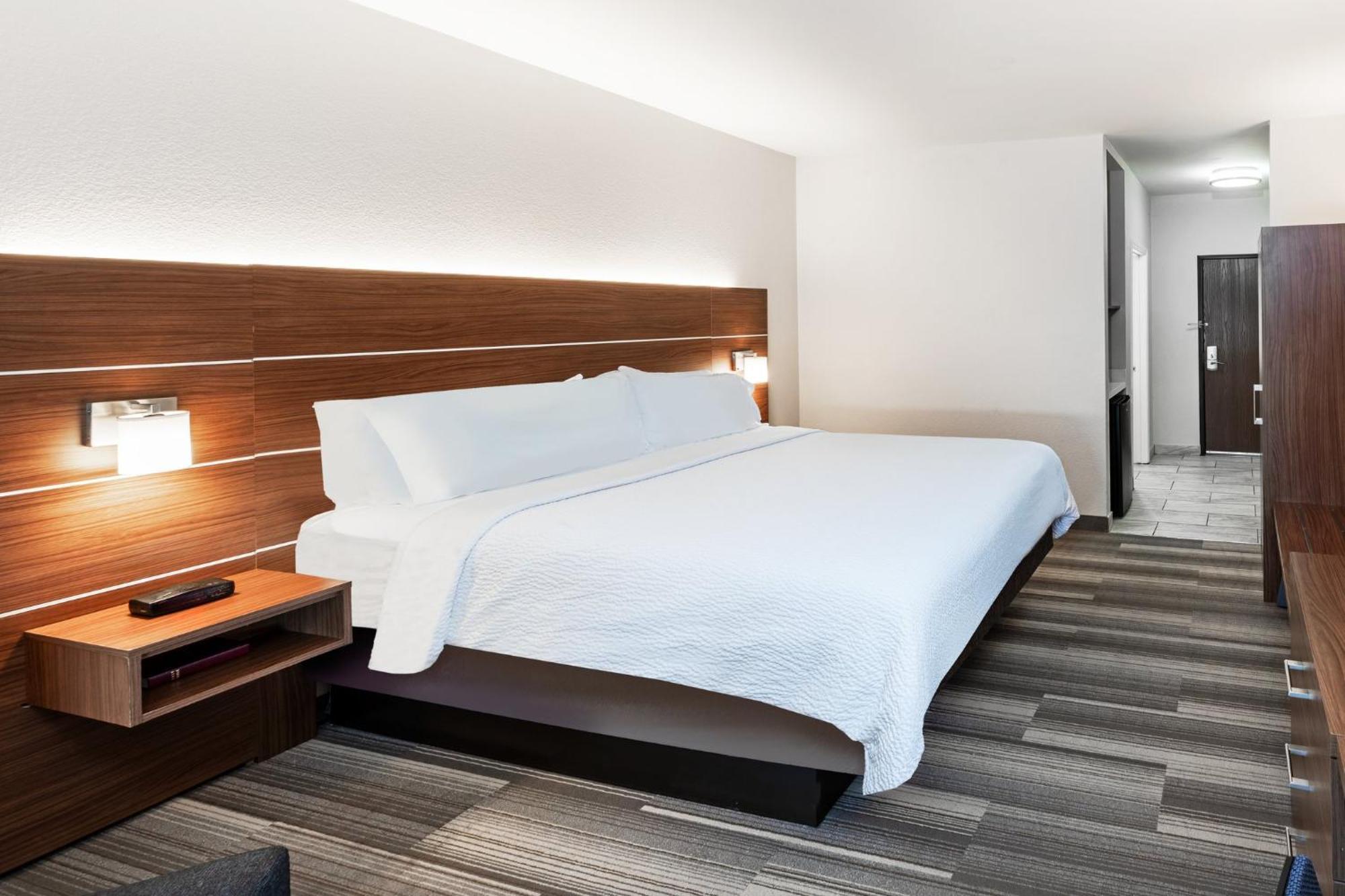Holiday Inn Express & Suites Del Rio By Ihg Extérieur photo
