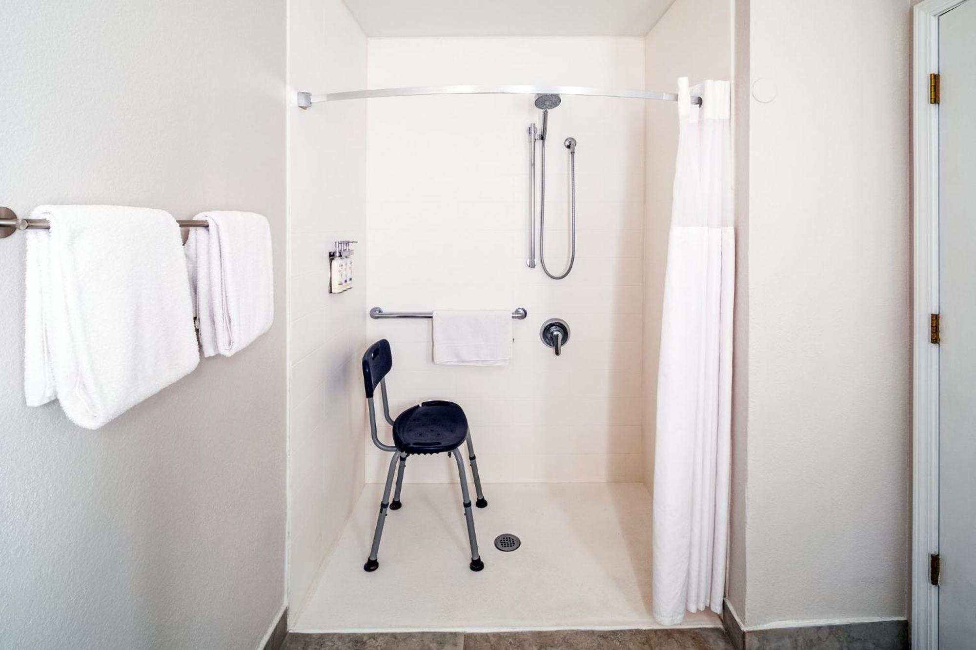 Holiday Inn Express & Suites Del Rio By Ihg Extérieur photo