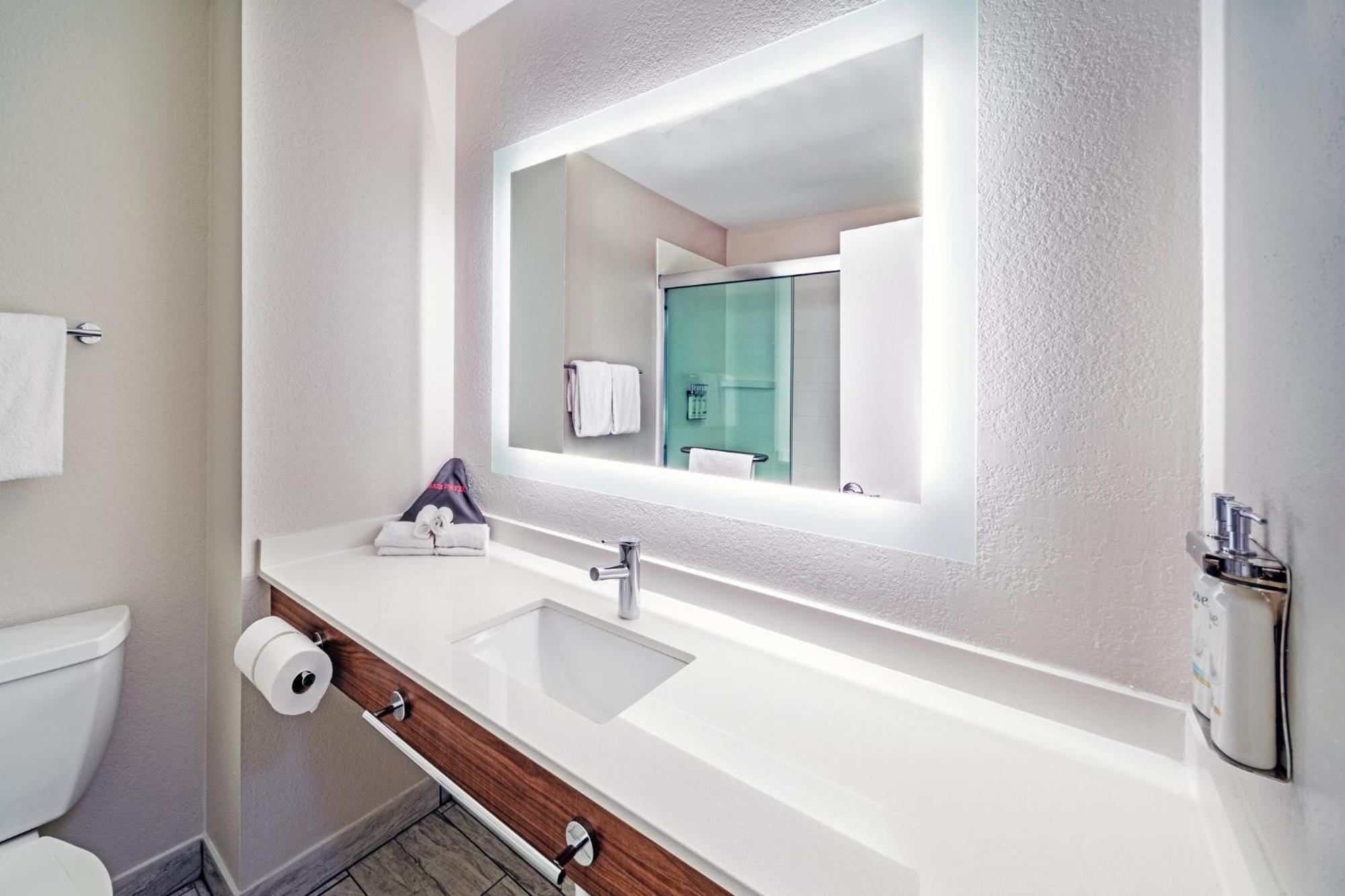 Holiday Inn Express & Suites Del Rio By Ihg Extérieur photo