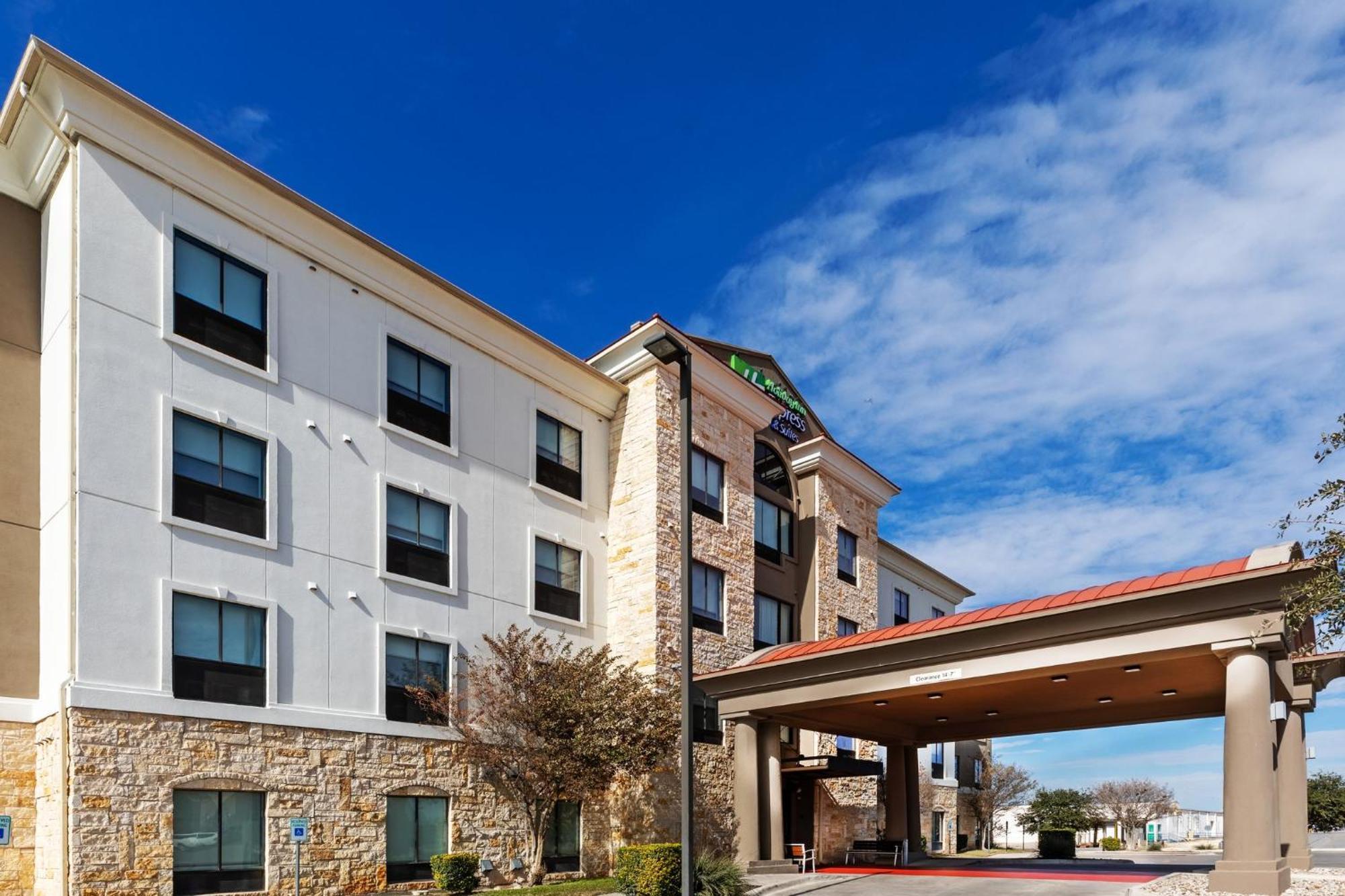 Holiday Inn Express & Suites Del Rio By Ihg Extérieur photo